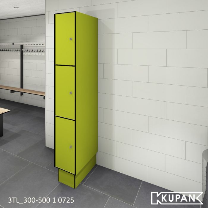 Perspectief aanzicht van Kupan hoge Compact HPL locker, met zitbanken en garderobe op de achtergrond, geschikt voor kleedruimtes.