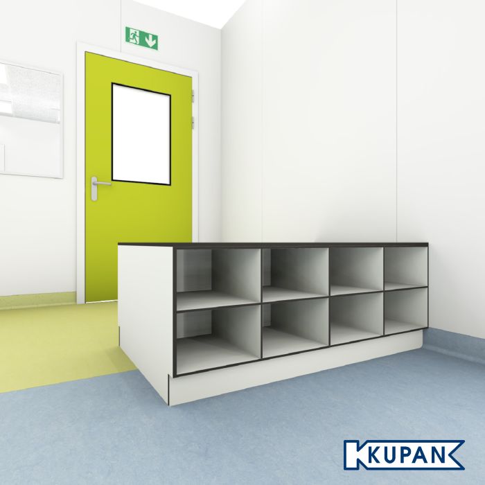 Sit-Over Bänke in Personalschleuse