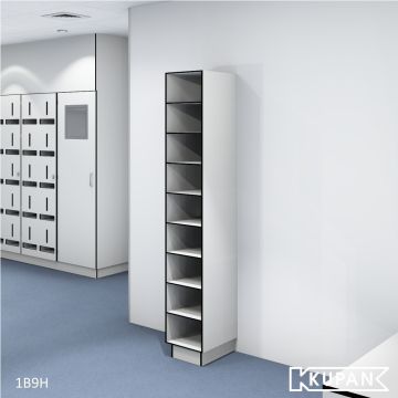 Open vakkenkast, open shelve gowning-room, Schoenenrek, schoenenkast