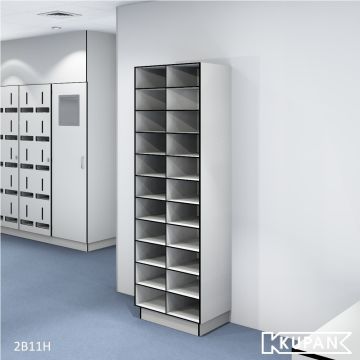 Personalschleusen Schuh schrank im GMP-Bereich der Reinraumklasse E bis B nach ISO 14644-1 von der Klasse 9 bis 4. Spendersysteme, 
Ausführungen: Umkleideschränke, Sitover, Abwurfschränke, Entnahmeschränke