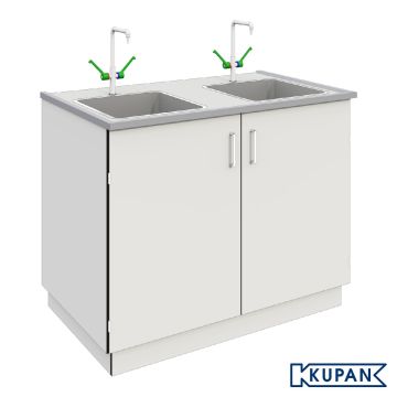 Laboratorium hygiëne station met Watersaver kranen en waterkering