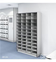 48 vakken, Airlock Personalschleusen Schuh schrank im GMP-Bereich der Reinraumklasse E bis B nach ISO 14644-1 von der Klasse 9 bis 4. Ausführungen: Umkleideschränke, Sitover, Abwurfschränke